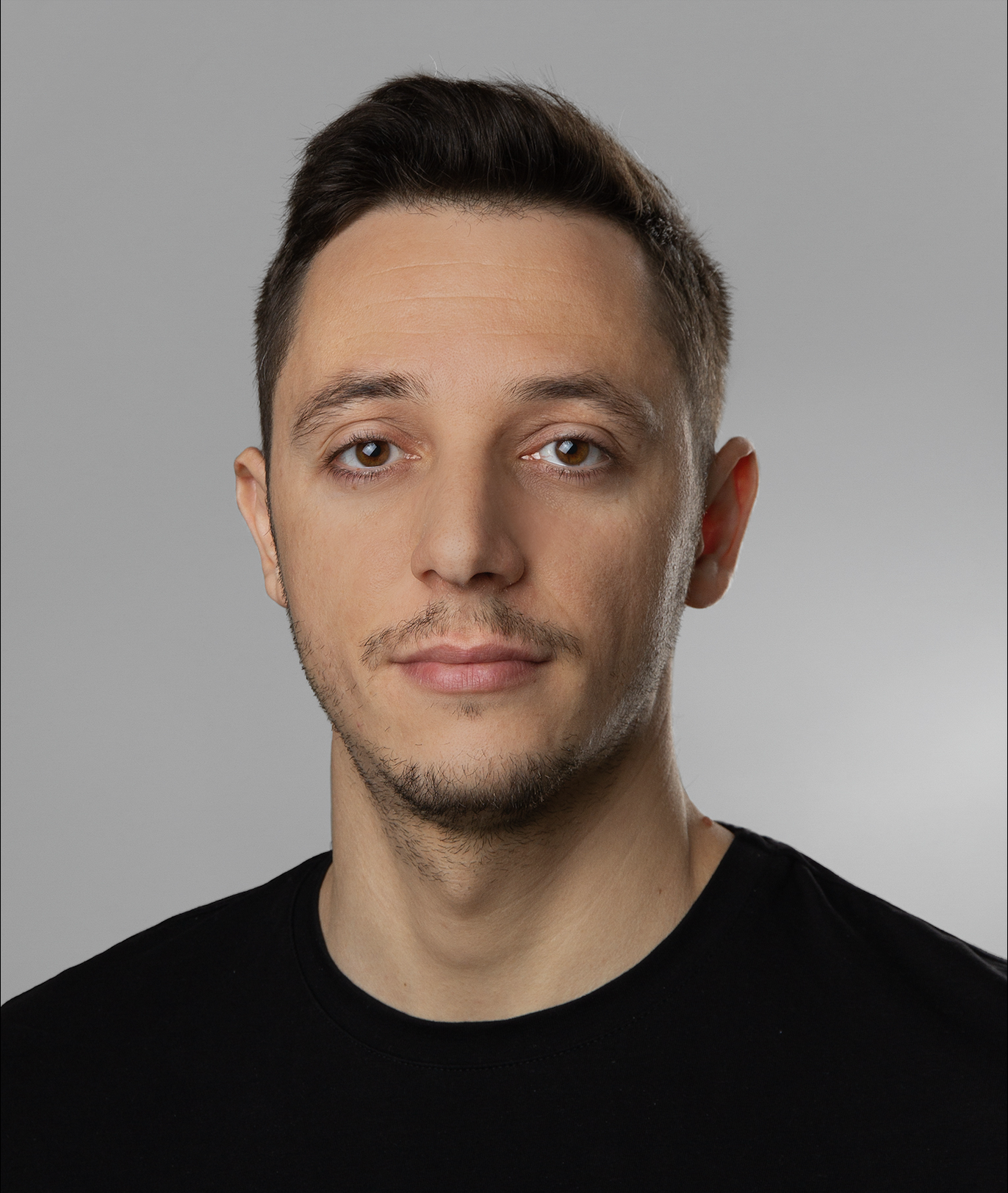 Alin — Technology & Software Engineering